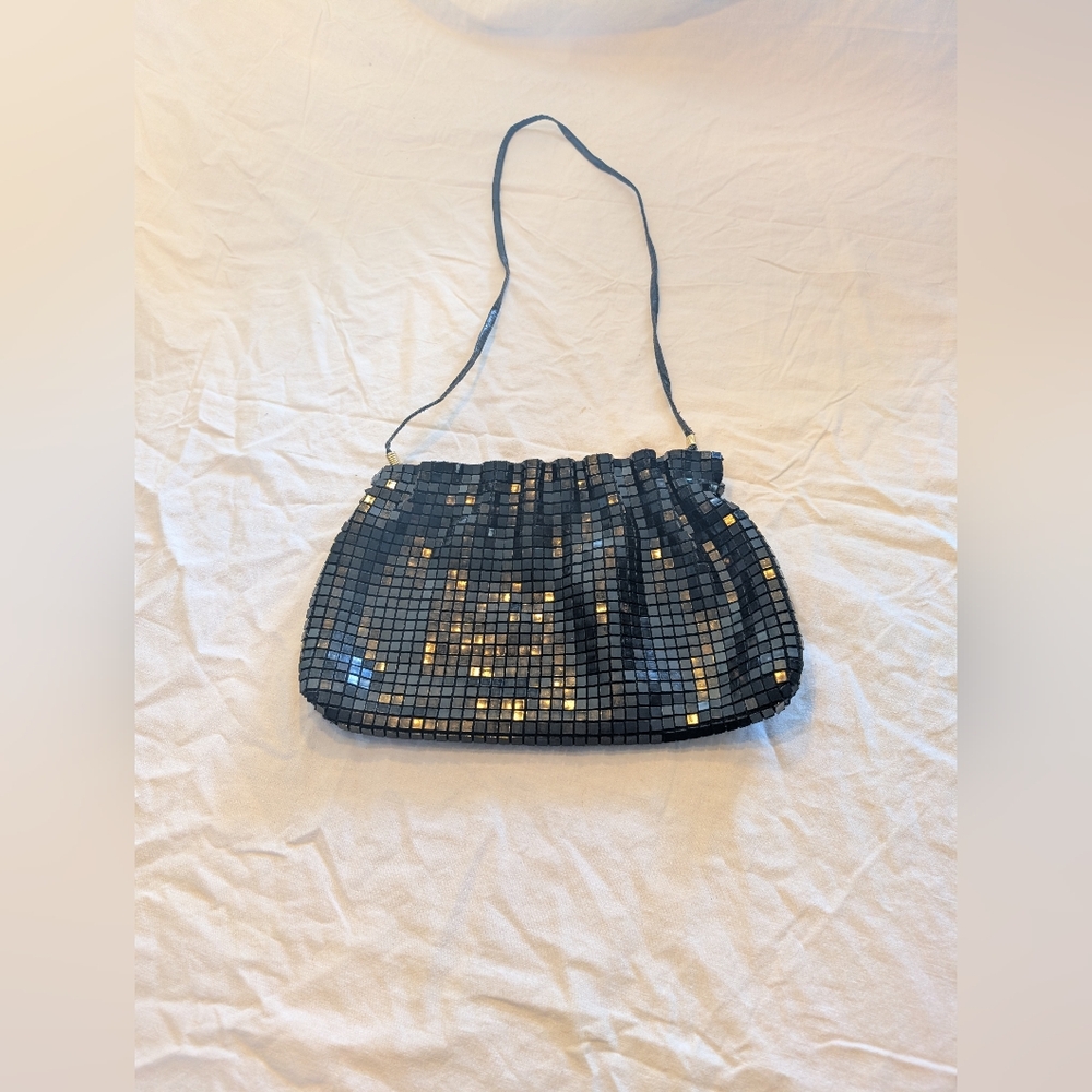 2/20$ Vintage Black and Gold Sequin Shoulder Bag